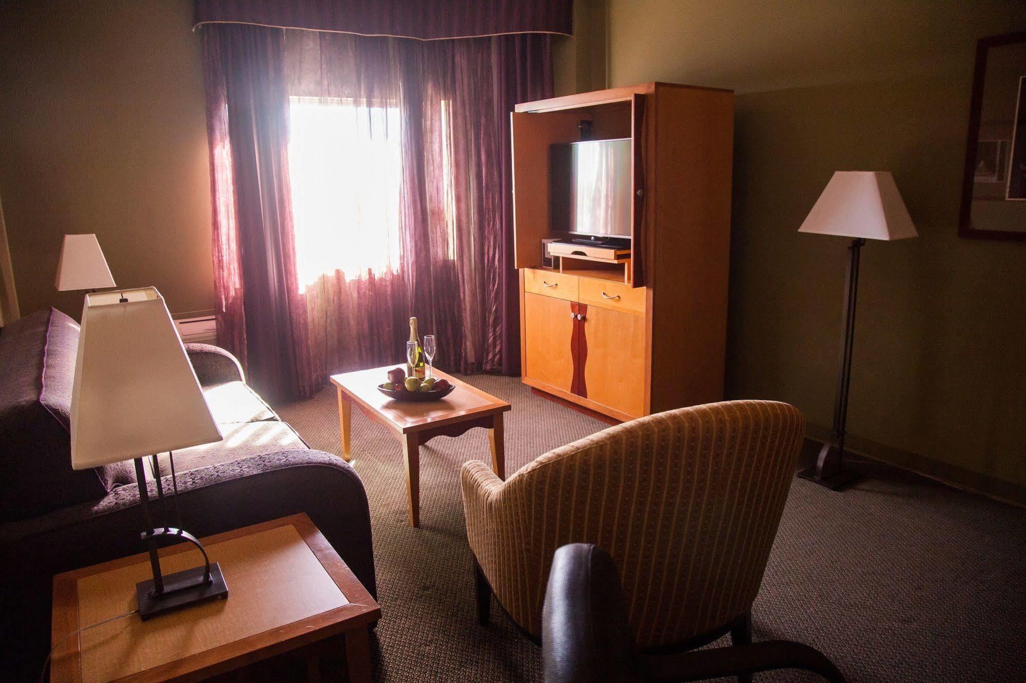 Medicine Hat Lodge, Trademark Collection By Wyndham Eksteriør bilde